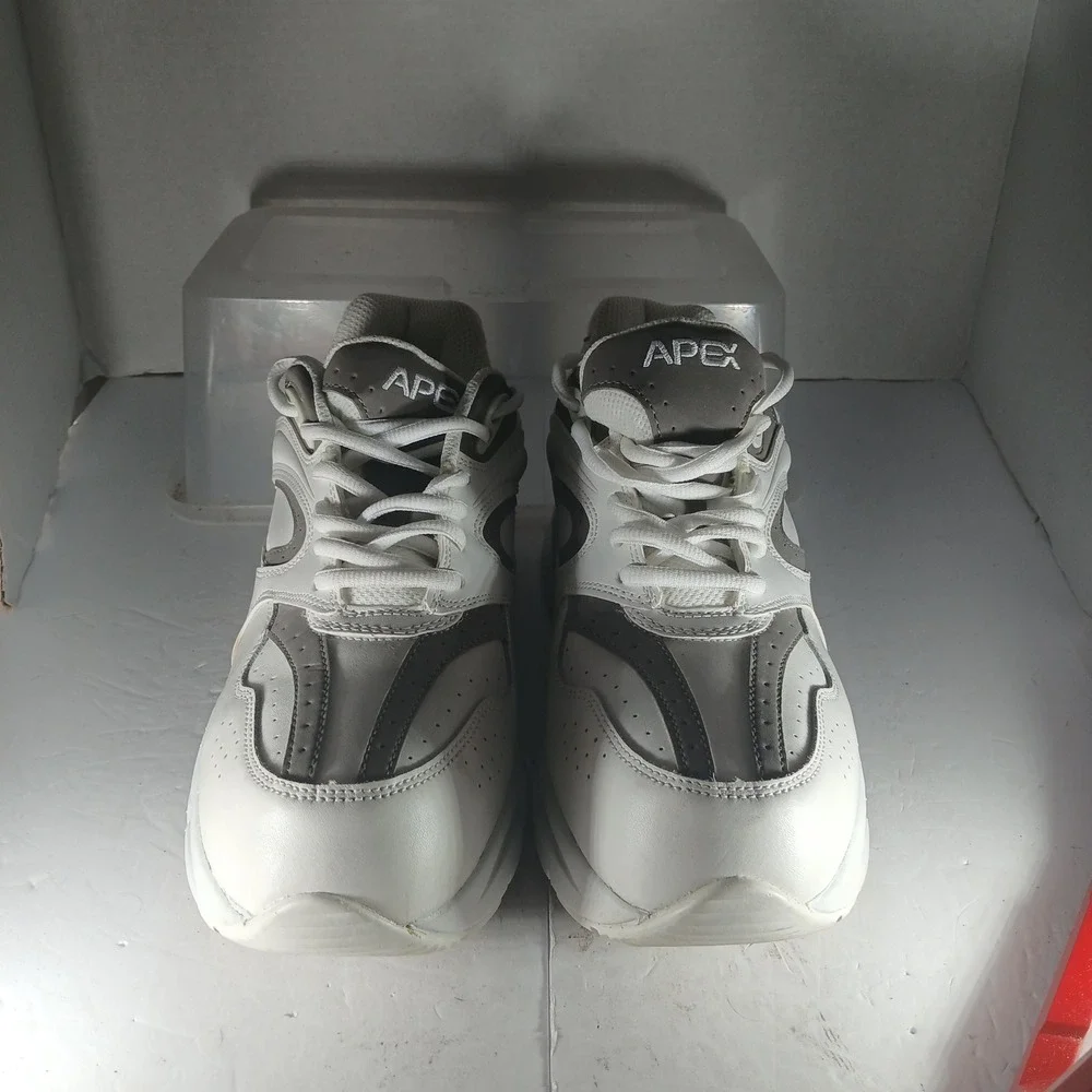 Apex Walking Shoes 9.5 X-Wide White Grey Leather Slip Resistant Dad Sneaker